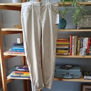 Time and Tru Cream High-Rise Pants